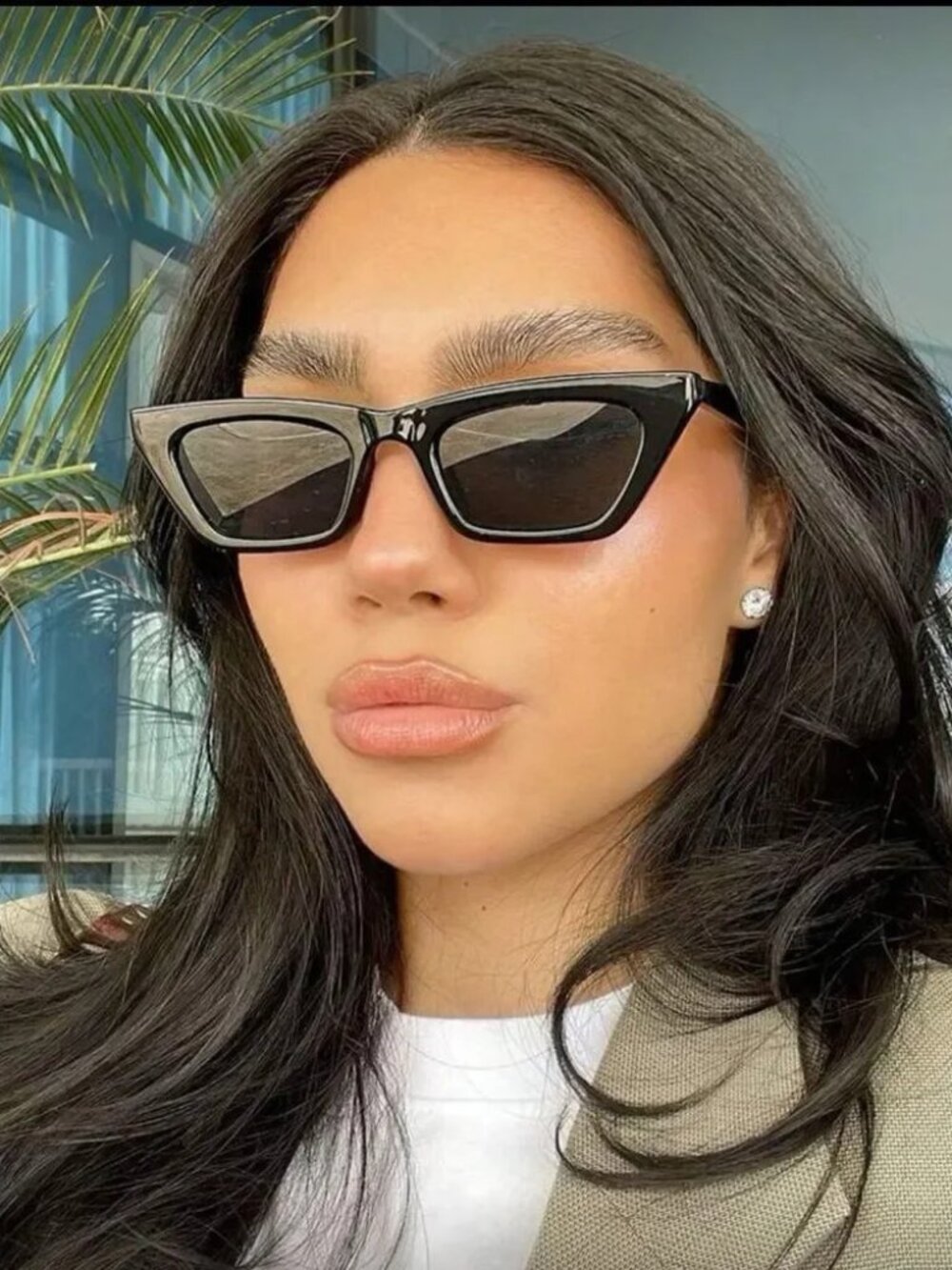 Black Rectangular Sunglasses R24